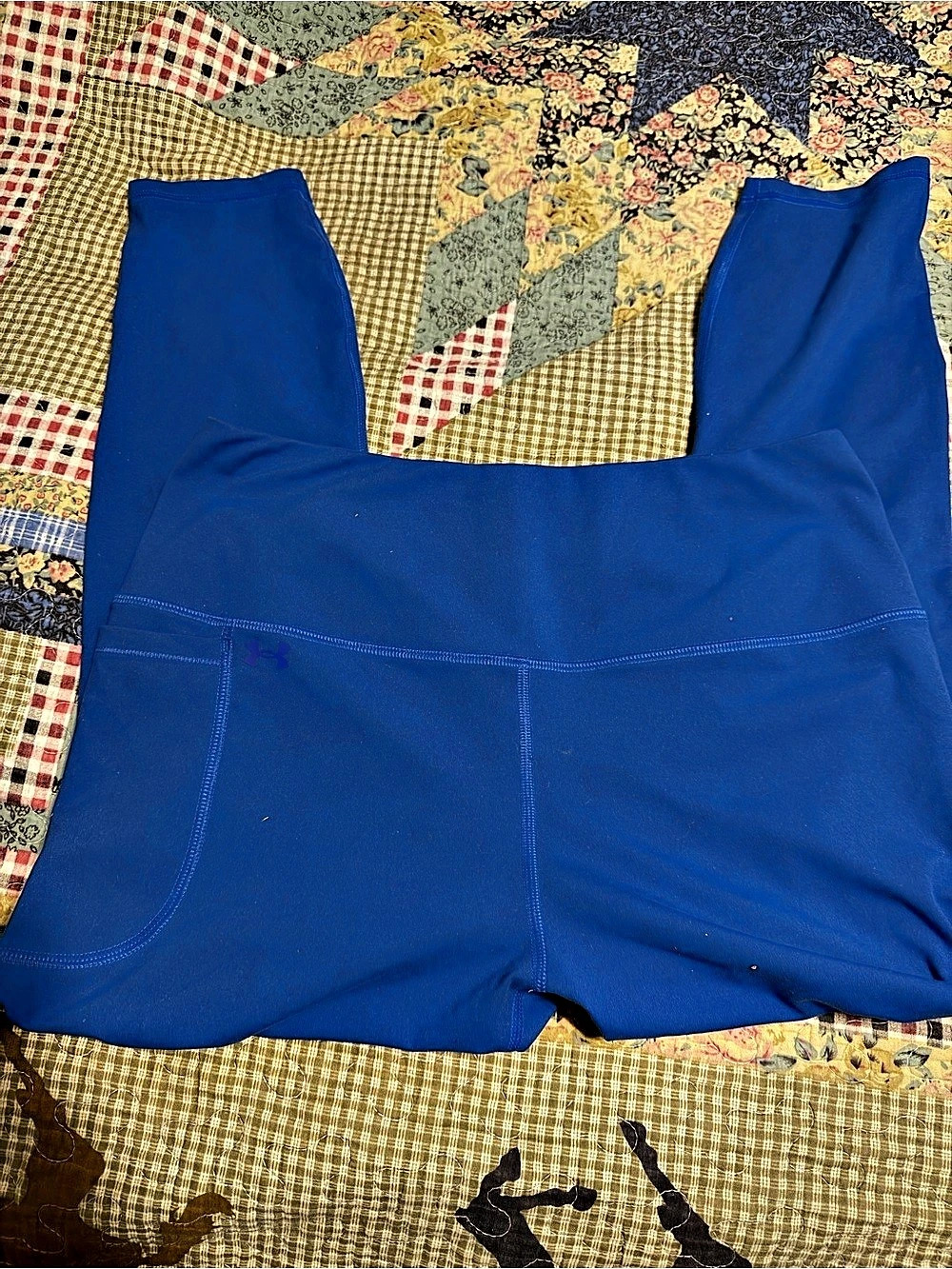 Under Armour HeatGear Fitted Leggings with Pocket Women's Athletic Shorts Blue